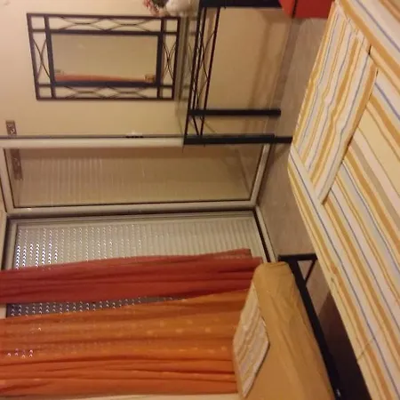 Aliveri Rooms * 알리베리
